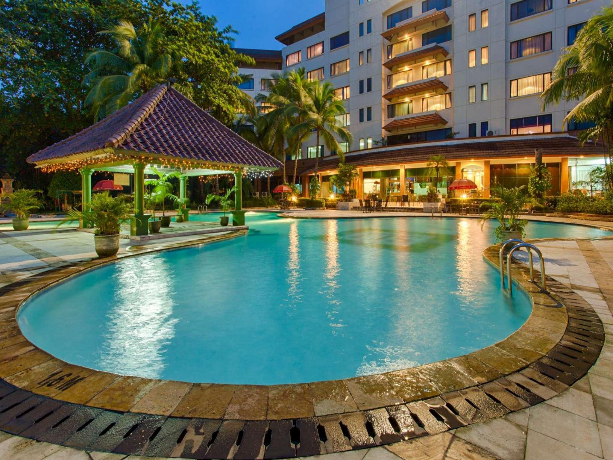 Hotel Sahid Jaya Lippo Cikarang Exterior photo